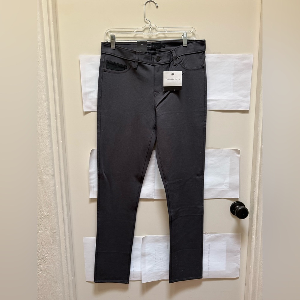 New with tags! Calvin Klein Gray Cotton-Polyester Stretchy Jeans size 10.